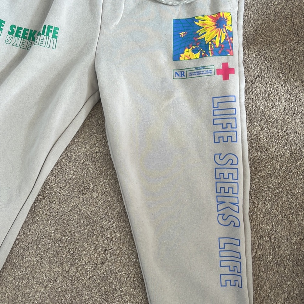 Sweatpants - Picture 5 of 5